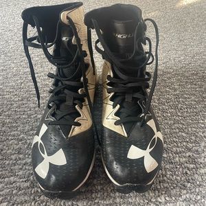 Boys Under Armour Football Cleats